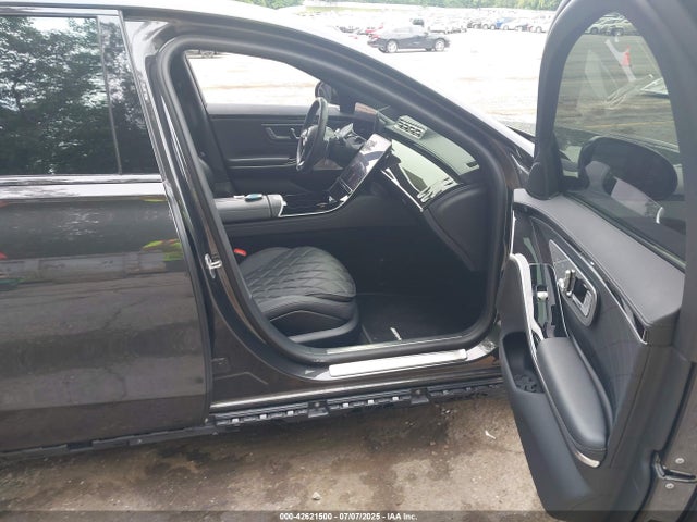 W1K6G7GB8PA181493 Mercedes-Benz m176