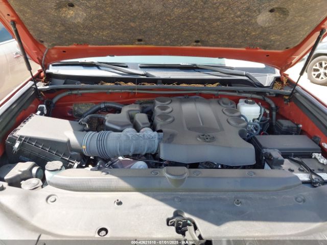 2024 TOYOTA 4RUNNER JTELU5JR0R6288281 Photo 9