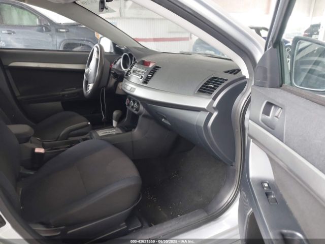 2011 MITSUBISHI LANCER JA32U2FU7BU045921 Photo 4
