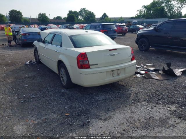 2010 CHRYSLER 300 2C3CA5CV6AH284038 Photo 2