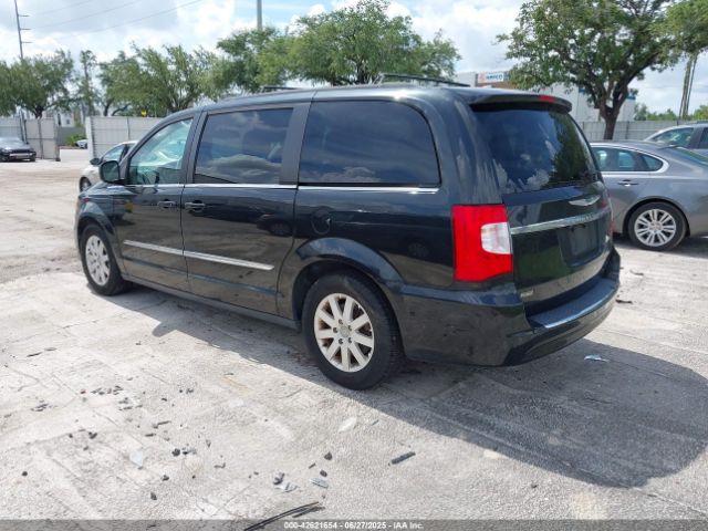 2016 CHRYSLER TOWN & COUNTRY 2C4RC1BG1GR284155 Photo 2