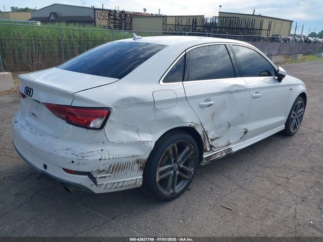 2017 AUDI A3 WAUK8GFF3H1054529 Photo 3