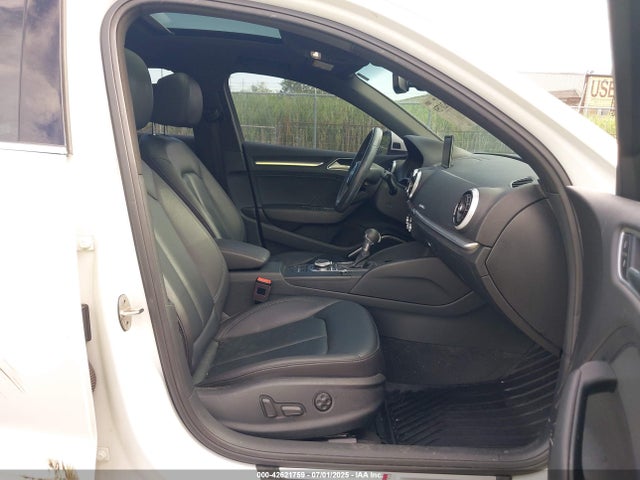 2017 AUDI A3 WAUK8GFF3H1054529 Photo 4