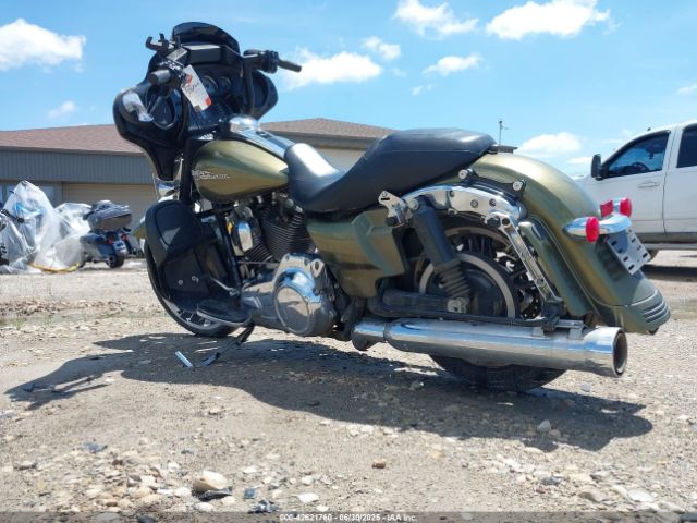 2016 HARLEY-DAVIDSON FLHX 1HD1KBM13GB675030 Photo 2