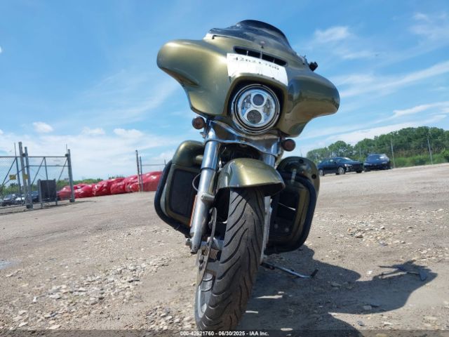 2016 HARLEY-DAVIDSON FLHX 1HD1KBM13GB675030 Photo 4