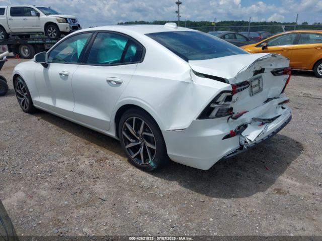 2019 VOLVO S60 7JR102FK3KG009974 Photo 2