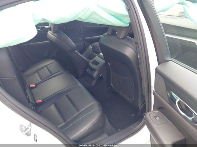 2019 VOLVO S60 7JR102FK3KG009974 Photo 7