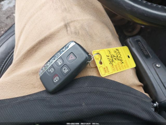 2016 JAGUAR XF SAJBE4BV3GCY07228 Photo 10