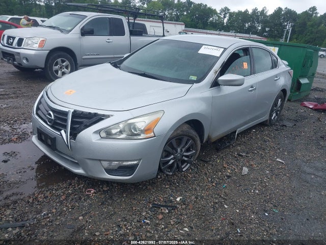 Nissan Altima 2015 1N4AL3AP0FC499565 Image 2