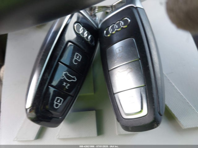 2019 AUDI Q8 WA1FVAF1XKD024734 Photo 10