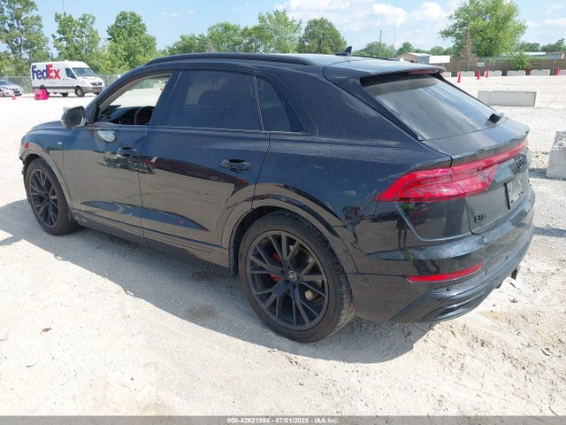 2019 AUDI Q8 WA1FVAF1XKD024734 Photo 2
