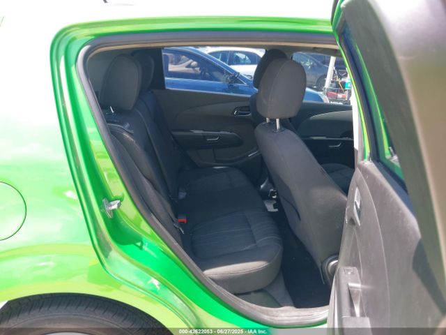 1G1JC6SH3F4113565 Chevrolet luw