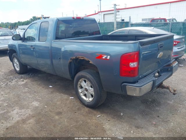 2008 CHEVROLET SILVERADO 1500 2GCEC19CX81235585 Photo 2