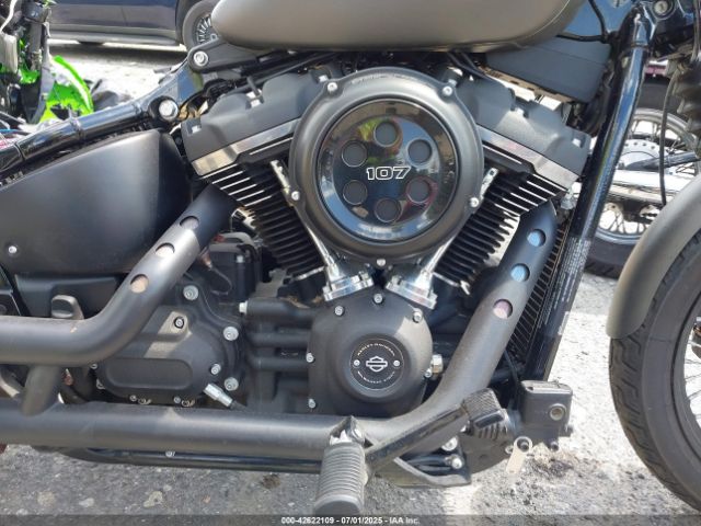 2019 HARLEY-DAVIDSON FXBB 1HD1YJJ28KB069396 Photo 7