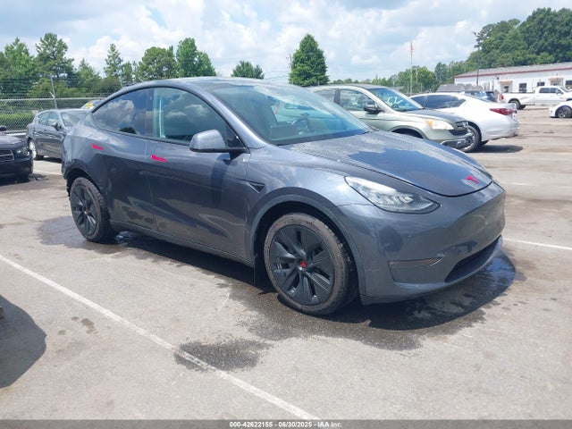 2021 TESLA MODEL Y 5YJYGDEE1MF066039 Photo 0