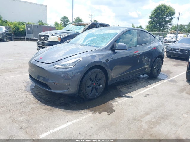 2021 TESLA MODEL Y 5YJYGDEE1MF066039 Photo 1