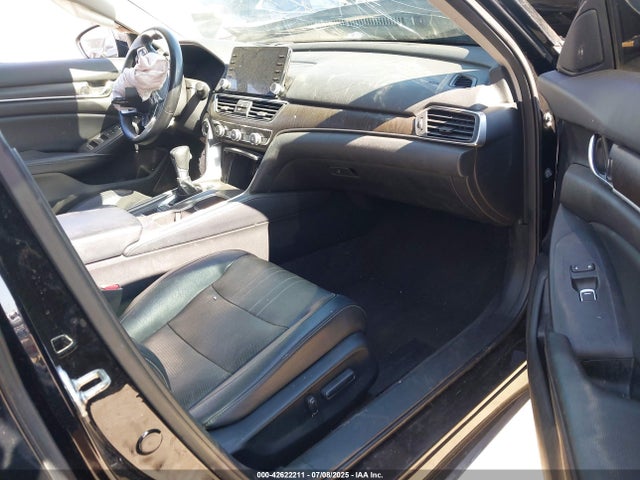 Honda l15be 2018 1HGCV1F91JA043205 Image 5