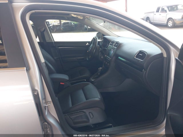 3VWPP7AJXEM618986 Volkswagen 2014