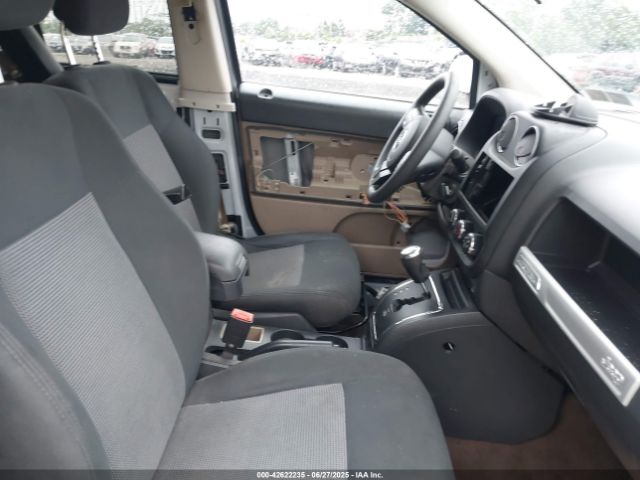 2017 JEEP COMPASS 1C4NJCBA5HD123436 Photo 4