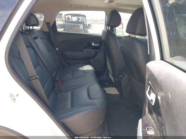 KNDCE3LG1K5020983 KIA 2019