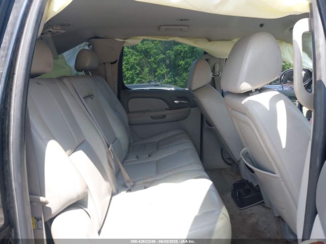 2007 CHEVROLET SUBURBAN 1500 1GNFK16307J125636 Photo 7