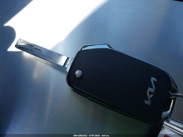 3KPF24AD1NE498088 KIA mpi nu