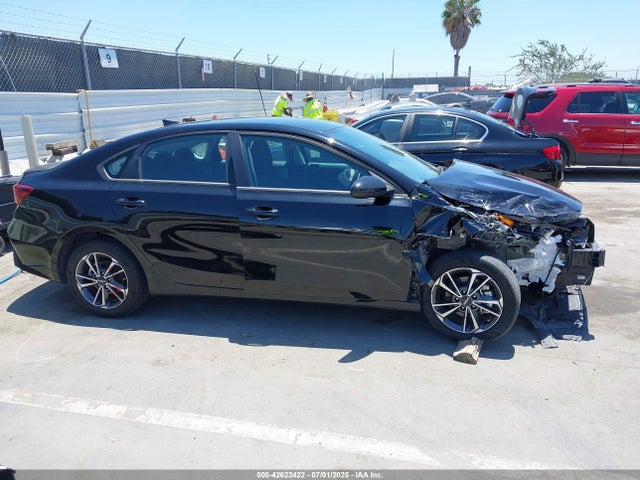 3KPF24AD1NE498088 KIA mpi nu