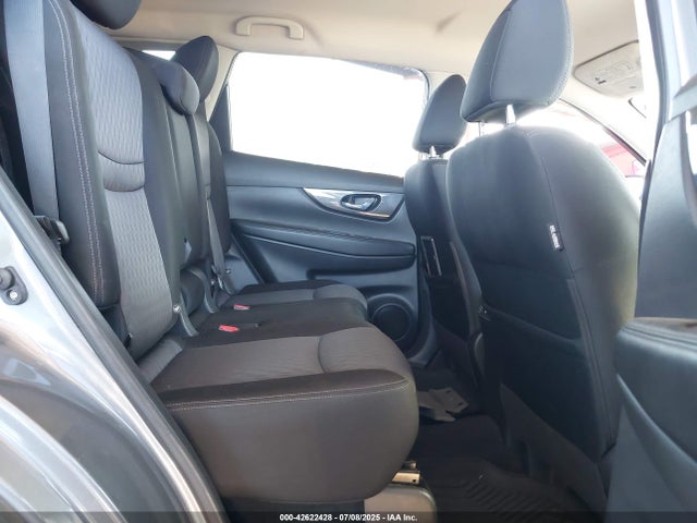 JN8AT2MV9JW301155 Nissan 2018