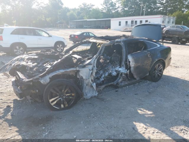 2011 JAGUAR XJ SAJWA2GB0BLV16629 Photo 1