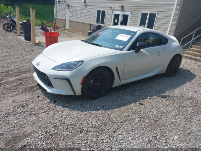 2023 TOYOTA GR86 JF1ZNBE13P9766628 Photo 1