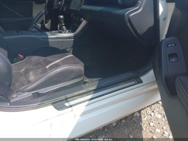 2023 TOYOTA GR86 JF1ZNBE13P9766628 Photo 5