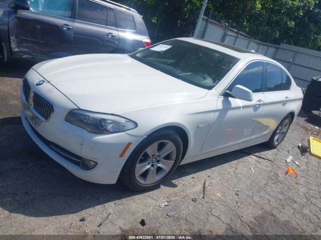2013 BMW 528I WBAXG5C50DD231166 Photo 1