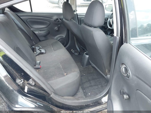 3N1CN7AP7JL817041 Nissan 2018