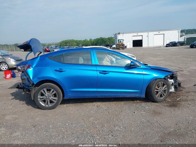 Hyundai Elantra 2017 5NPD84LF3HH160244 Image 12