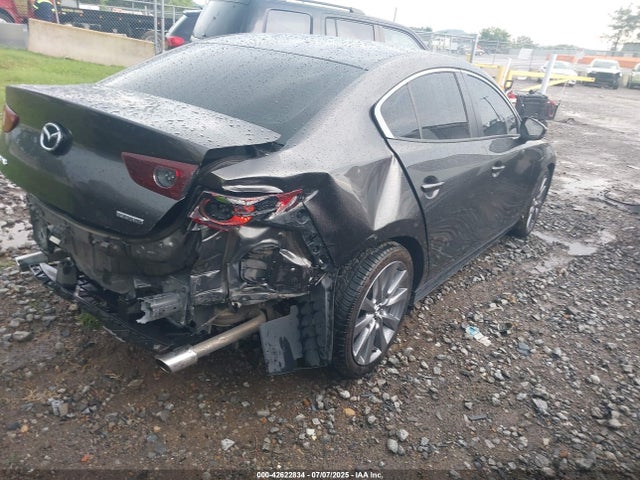 3MZBPACL4MM253810 Mazda py