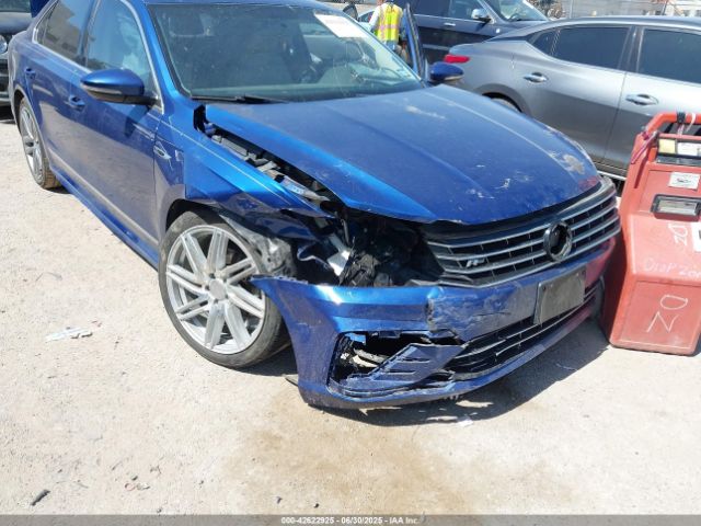 2017 VOLKSWAGEN PASSAT 1VWDT7A3XHC068954 Photo 5