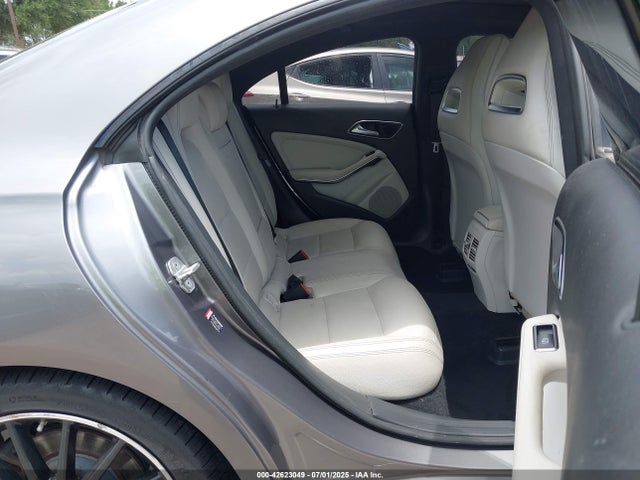 WDDSJ4GB7GN372071 Mercedes-Benz CLA-Class