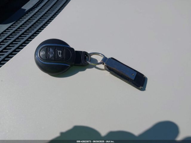 2018 MINI COUNTRYMAN WMZYS7C3XJ3E08133 Photo 10