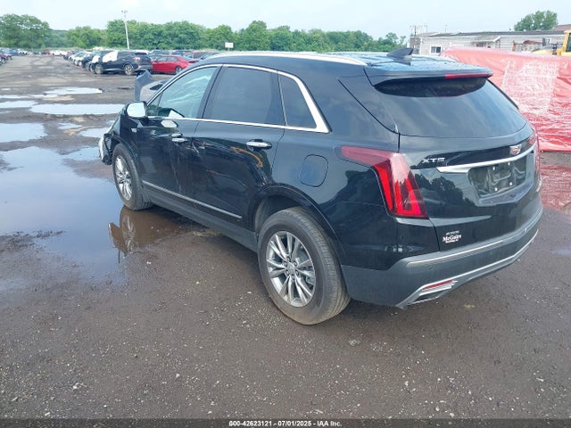 2023 CADILLAC XT5 1GYKNDRS3PZ224112 Photo 2