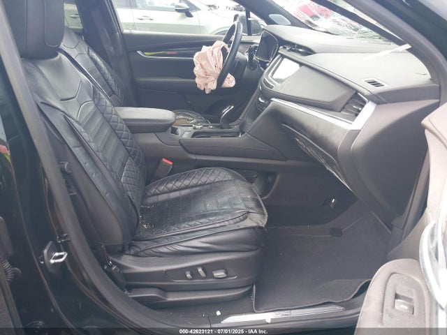 2023 CADILLAC XT5 1GYKNDRS3PZ224112 Photo 4