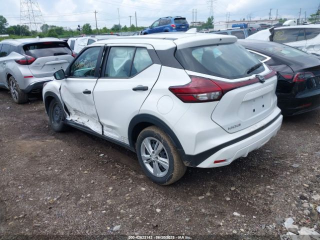 2024 NISSAN KICKS 3N1CP5BV9RL538388 Photo 2