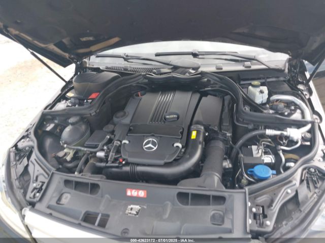 2013 MERCEDES-BENZ C 250 WDDGF4HB8DR249485 Photo 9