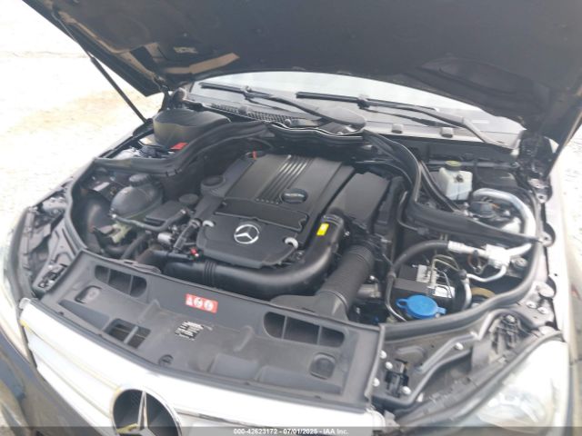 2013 MERCEDES-BENZ C 250 WDDGF4HB8DR249485 Photo 5