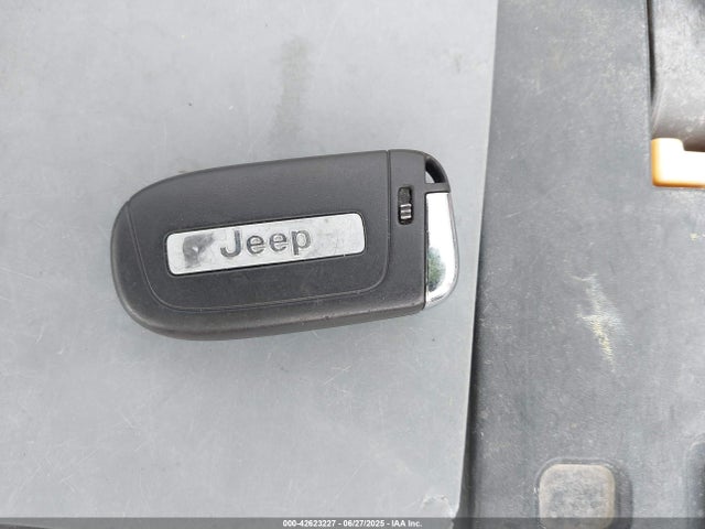 42623227 :رقم المزاد ، ZACNJDD17MPM93122 vin ، 2021 Jeep Renegade Limited 4x4 مزاد بيع