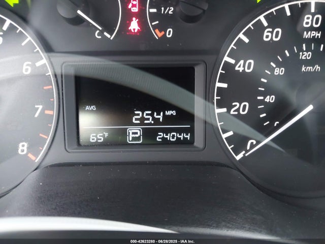 3N1AB7AP5GY214083 Nissan 2016