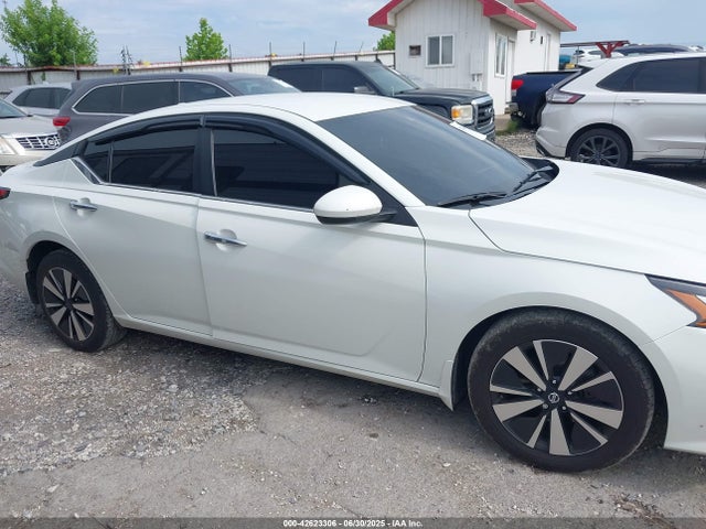 Продажа на аукционе авто 2022 Nissan Altima Sv Intelligent Awd, vin: 1N4BL4DW0NN355272, номер лота: 42623306
