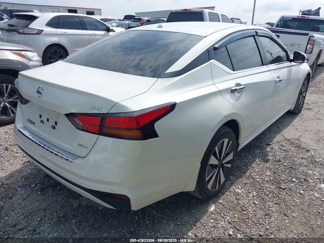 Продажа на аукционе авто 2022 Nissan Altima Sv Intelligent Awd, vin: 1N4BL4DW0NN355272, номер лота: 42623306