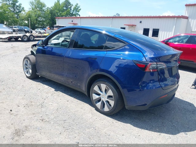 Tesla Model Y 2023 7SAYGDEEXPA115470 Image 3
