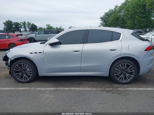 Maserati 2024 2024 ZN6PMDAA4R7455230 Image 14