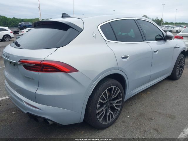 2024 MASERATI GRECALE ZN6PMDAA4R7455230 Photo 3